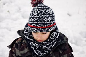 雪遊びを楽しむために子どもにゴーグルは必要なの？