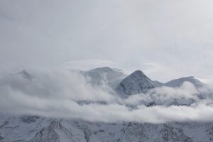 雪遊びを楽しむ子どもに最適な休憩タイミングは？