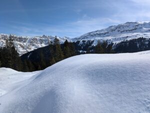 雪遊びで子どもと楽しむための荷物が多い時の解決法は？
