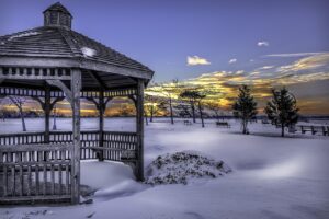 雪遊びを楽しむためのママ目線の持ち物リストは？